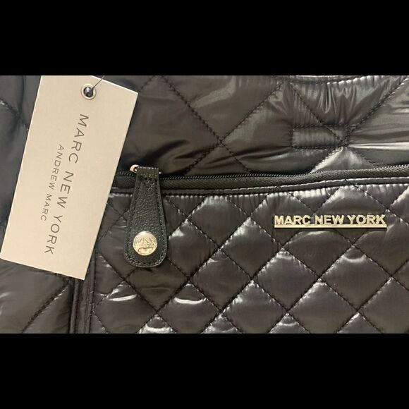 Andrew Mark Black Large Quilted - Picture 5 of 5